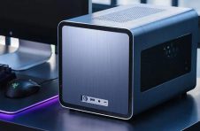 引入Jonsbo V8 Cuboidal Mini-ITX机箱