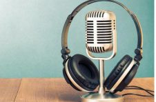 SiriusXM卫星和在线广播公司以2.35亿美元收购播客平台Stitcher