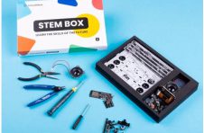 使用CircuitMess STEM Box学习电子技术和编程