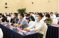 信息技术应用创新解决方案研讨会在经开区国家信创园召开