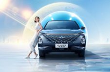 定了！！！奇瑞OMODA 5中文名“欧萌达”，199元开启抢先定